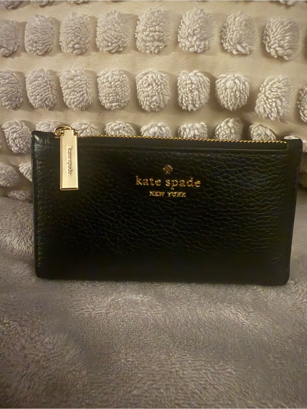 kate spade Black Pebbled Leather Zip Card Wallet with Gold Logo